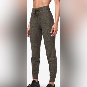 lululemon athletica Olive Green Heather Jogger Track Pants